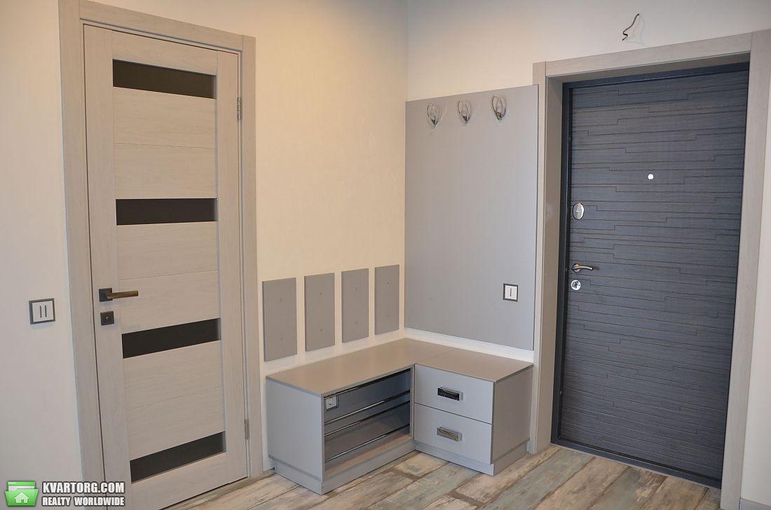 Rent out 1-room apartment. Киев, Маршала Конева — photo 7