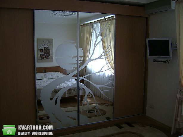Rent out 2-room apartment. Киев, Старонаводницкая — photo 9