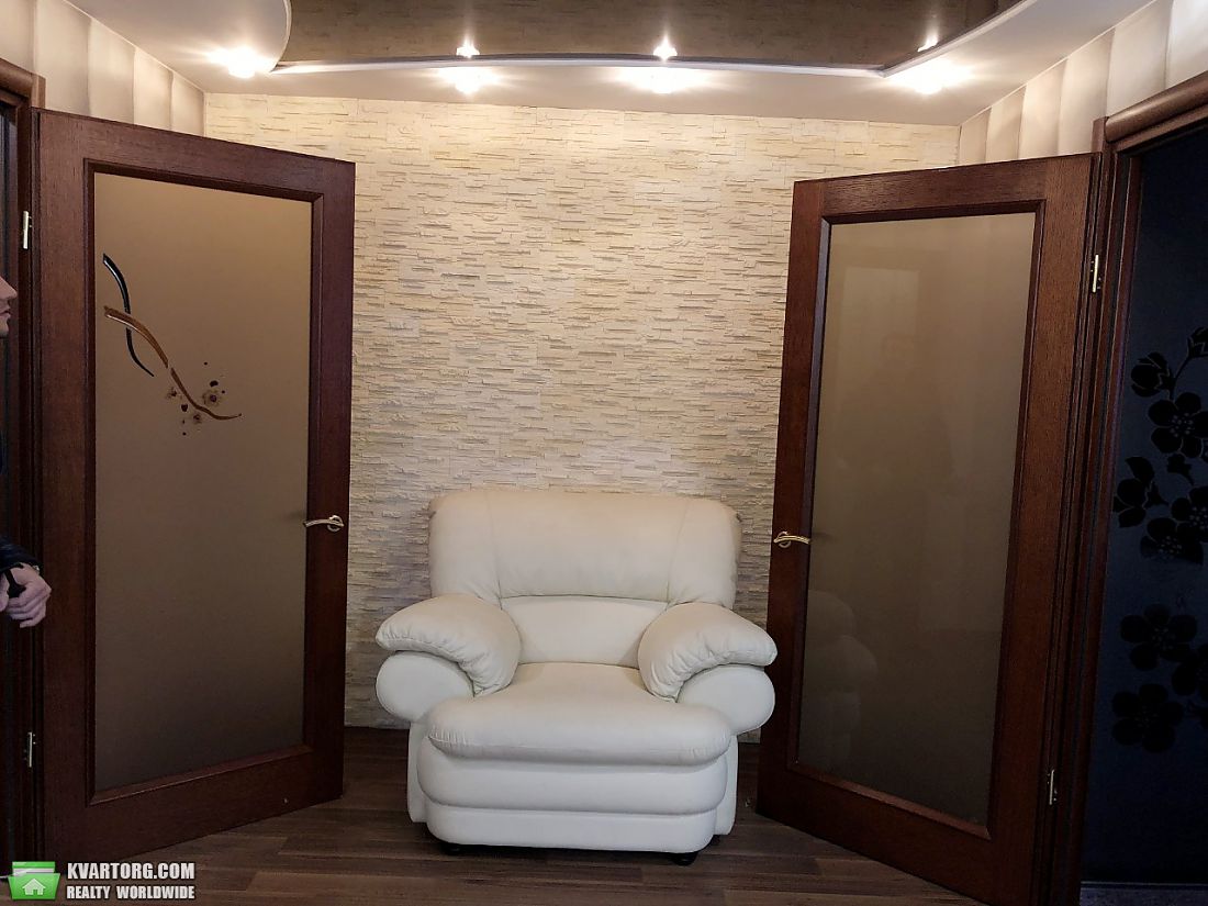 Rent out 2-room apartment. Днепропетровск, Вакаленчука — photo 4