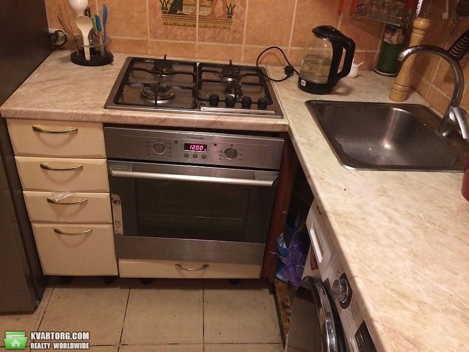 Sell 2-room apartment. Киев,  Курнатовского — photo 1