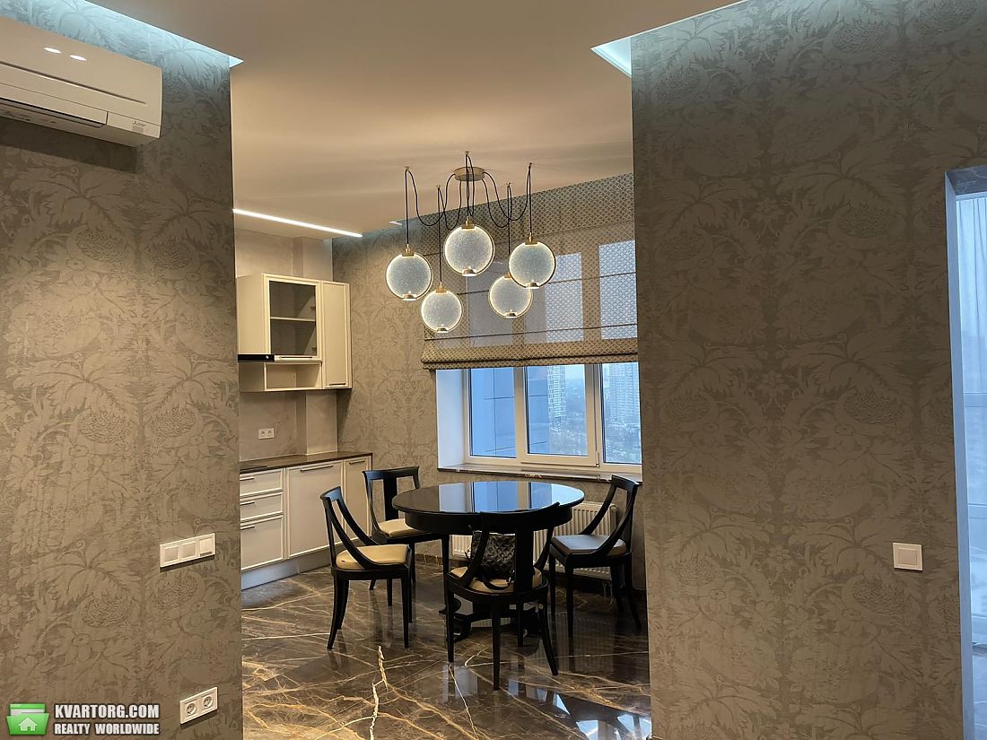 Rent out 3-room apartment. Киев,  Никольско-Слободская — photo 4