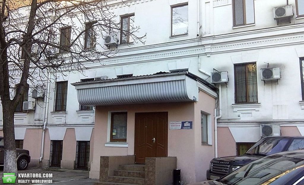 Rent out office. Киев, Жилянская — photo 1