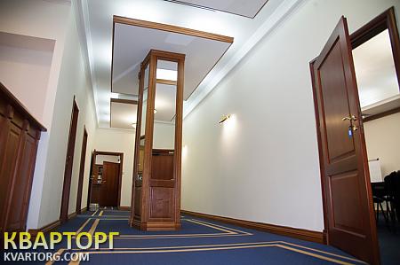 Rent out office. Киев,  Новоконстантиновская — photo 1