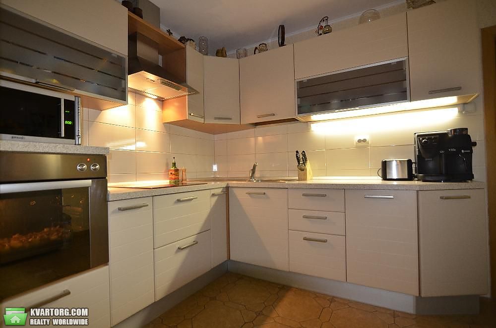 Sell 3-room apartment. Киев,  Ревуцкого — photo 8