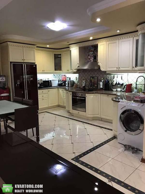 Sell 3-room apartment. Киев,  Старонаводницкая — photo 2