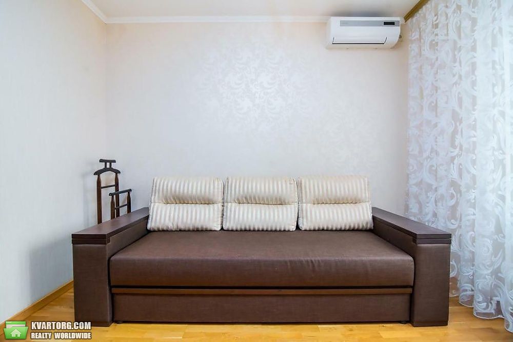 Sell 3-room apartment. Киев,  Лайоша Гавро — photo 6