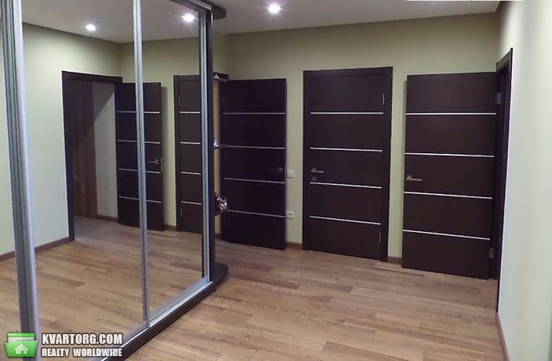 Sell 3-room apartment. Киев,  Хмельницкая — photo 8
