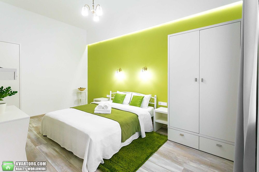 Rent out 2-room apartment. Киев,  Бассейная — photo 5