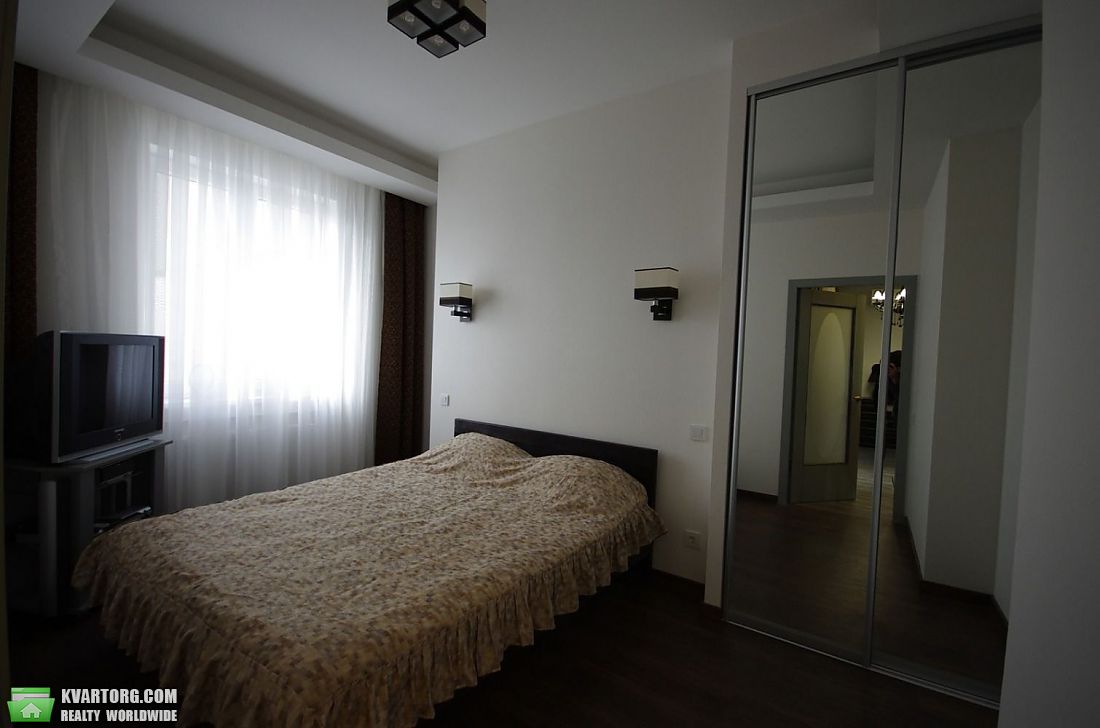 Rent out 2-room apartment. Днепропетровск, Кирова — photo 2