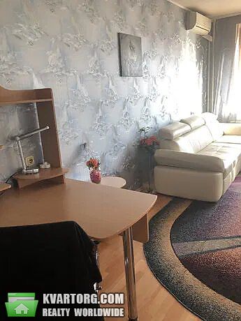 Rent out 1-room apartment. Киев, Харьковское шоссе — photo 4