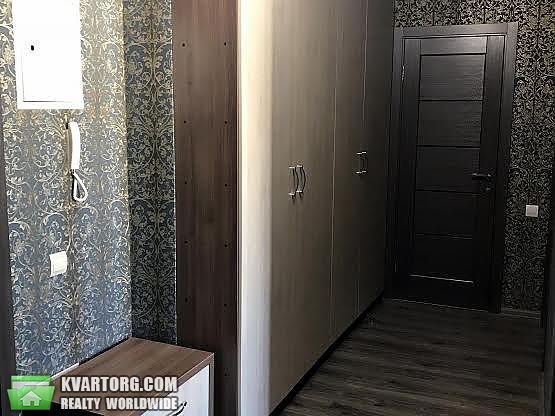 Rent out 2-room apartment. Киев,  Метрологическая — photo 9
