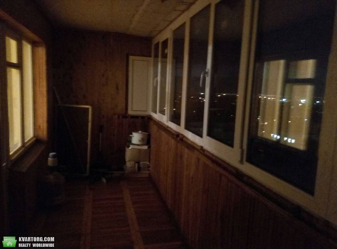 Sell 4-room apartment. Днепропетровск, Поля пр. — photo 5