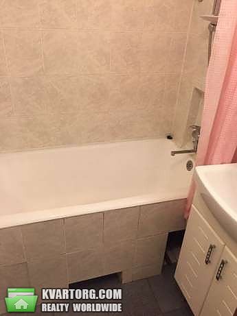 Rent out 3-room apartment. Киев, ул. Березняковская — photo 4