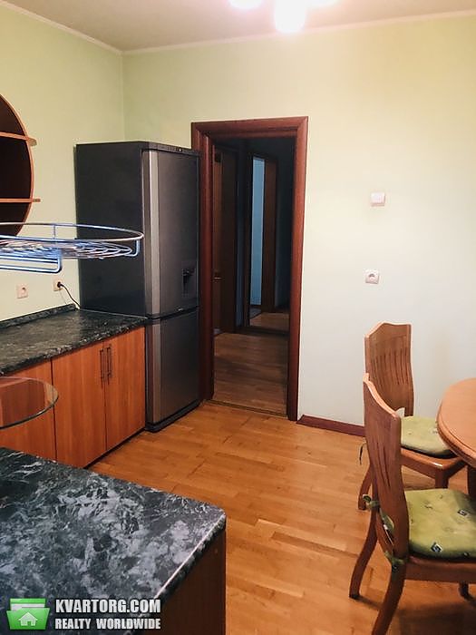 Rent out 2-room apartment. Киев,  Курбаса — photo 4