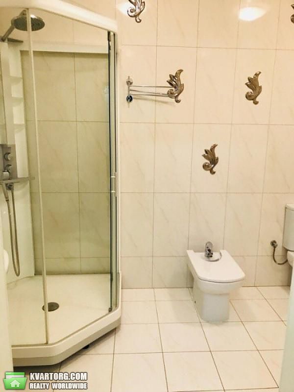 Rent out 3-room apartment. Киев, Лобановского проспект — photo 9