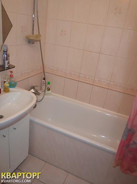Rent out 2-room apartment. Киев,  Агрегатная — photo 3