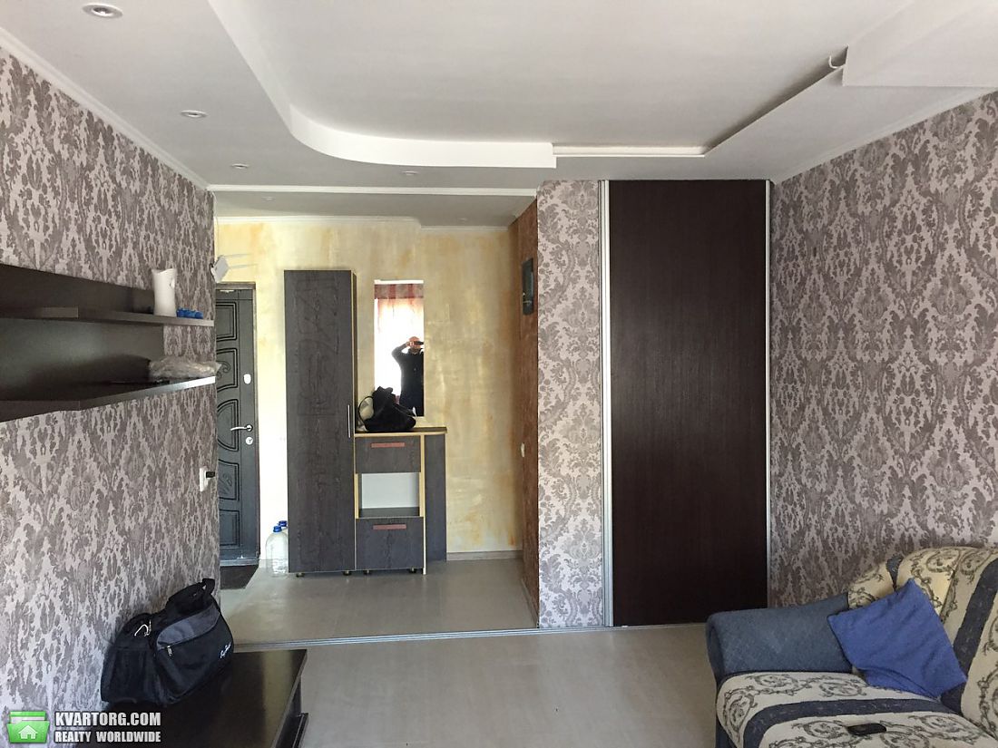 Rent out 1-room apartment. Киев,  Героев Сталинграда пр — photo 1
