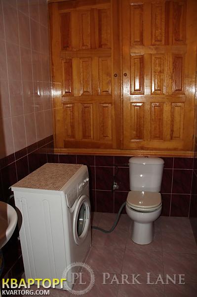 Sell 4-room apartment. Киев,  Срибнокильская — photo 9