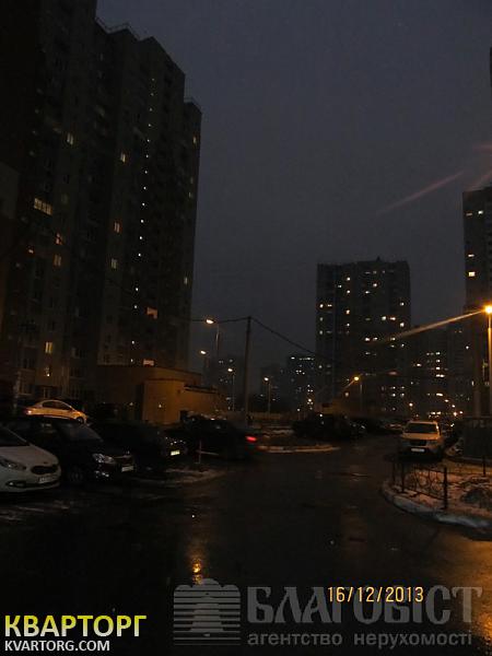 Sell 3-room apartment. Киев,  Чавдар — photo 3