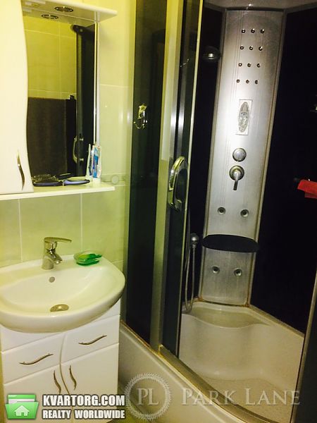 Sell 2-room apartment. Киев, Срибнокильская — photo 10