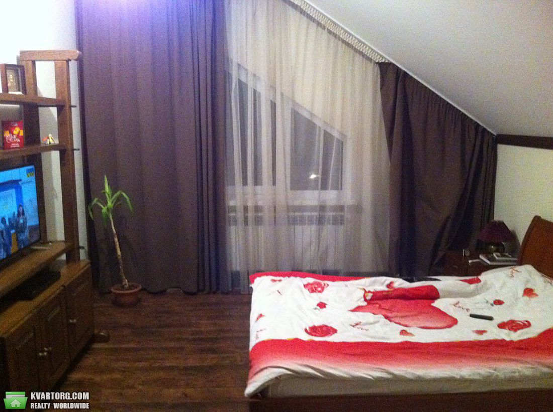 Rent out house. Бровары,  Бакинская — photo 1