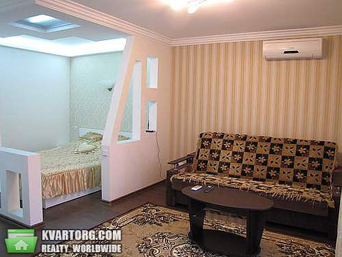Rent out 1-room apartment. Киев, Героев Сталинграда пр — photo 1