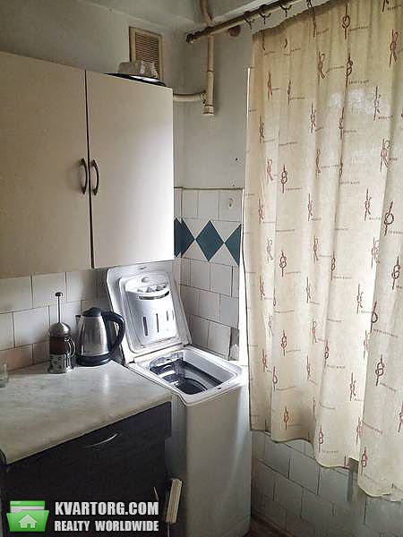 Sell 3-room apartment. Киев,  Энтузиастов — photo 2