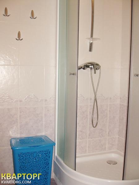 Rent out 1-room apartment. Киев,  Героев Сталинграда пр — photo 10