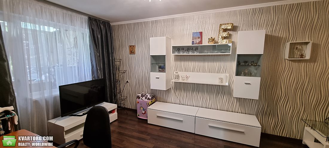 Sell 2-room apartment. Донецк, шахтостроителей — photo 1