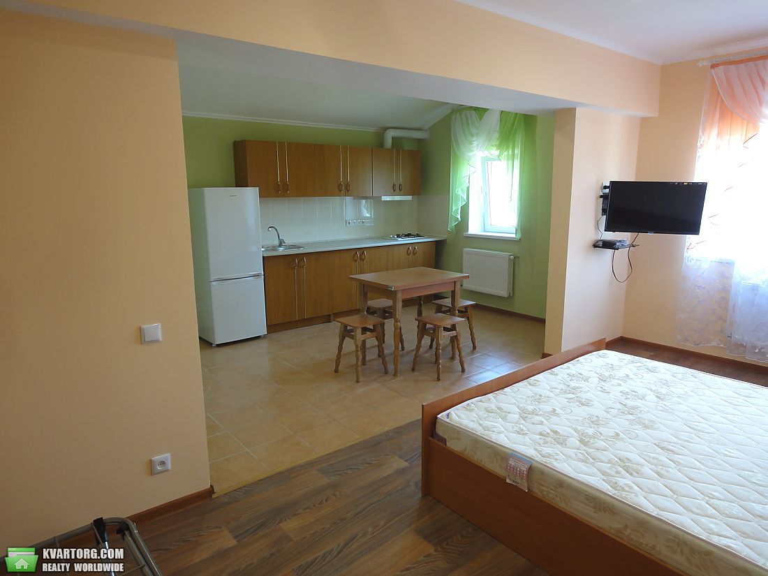 Rent out 1-room apartment. Одесса, Люстдорфская дорога — photo 1