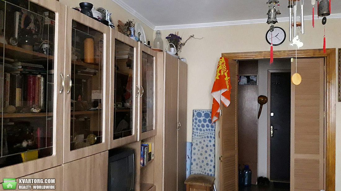 Sell 2-room apartment. Киев, Радужная — photo 2