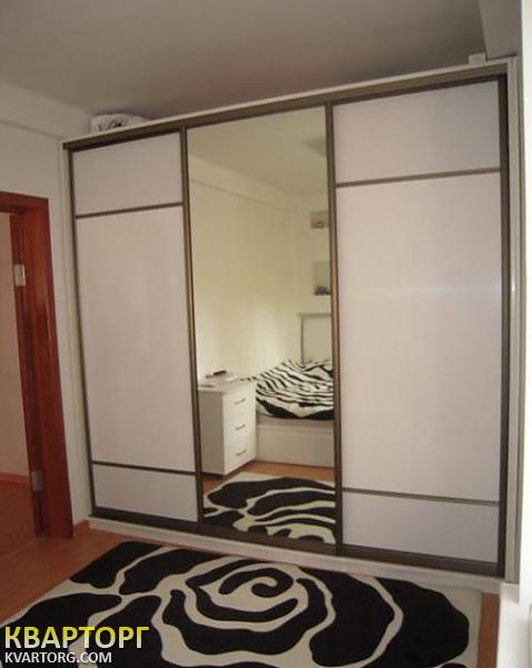 Rent out 2-room apartment. Киев,  Цитадельная — photo 3