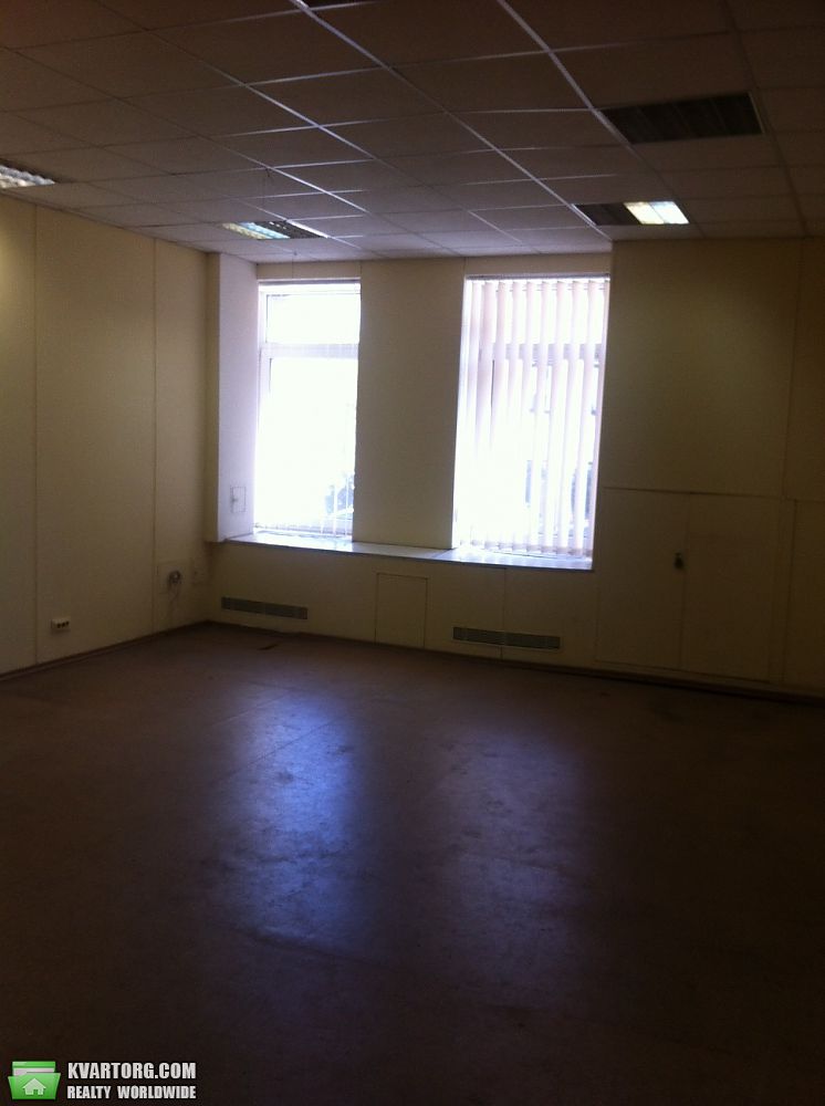 Rent out office. Киев, Кудрявский сп. — photo 1