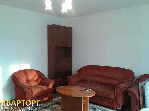 Rent out 4-room apartment. Киев,  Старонаводницкая — photo 1