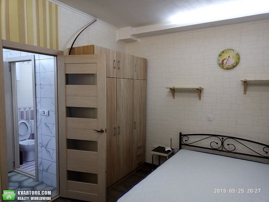 Rent out 1-room apartment. Ирпень, Ерощеко — photo 2