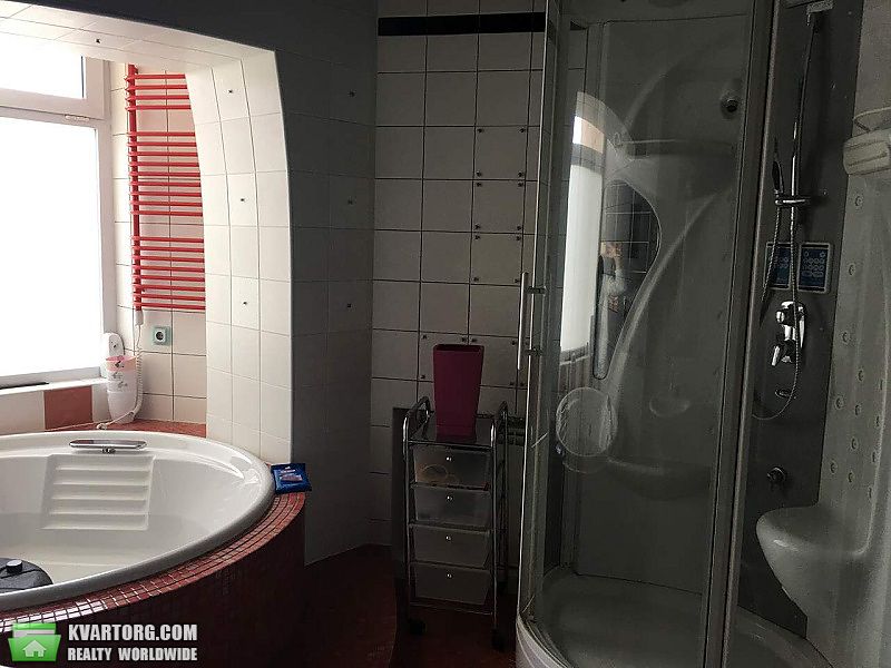 Sell 3-room apartment. Киев,  Приречная — photo 4