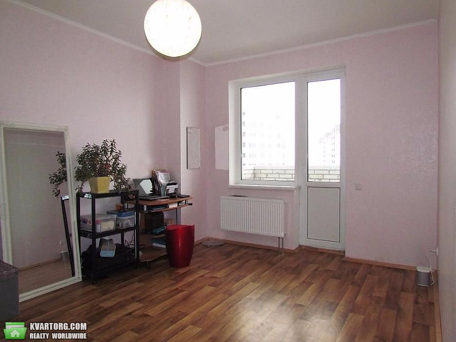 Sell 3-room apartment. Киев,  Драгоманова — photo 5