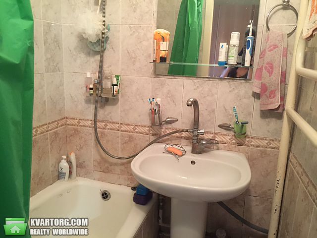 Sell 3-room apartment. Киев,  Березняковская — photo 10