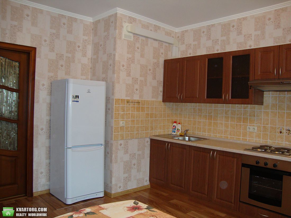 Rent out 2-room apartment. Киев,  Голосеевская — photo 5