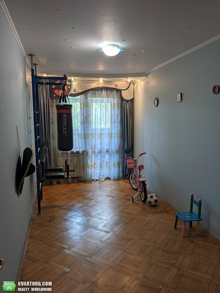 Sell 3-room apartment. Киев,  Приречная — photo 2