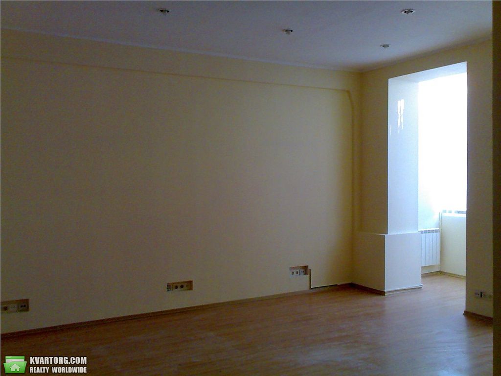 Rent out office. Киев, ул. Богомольца — photo 3