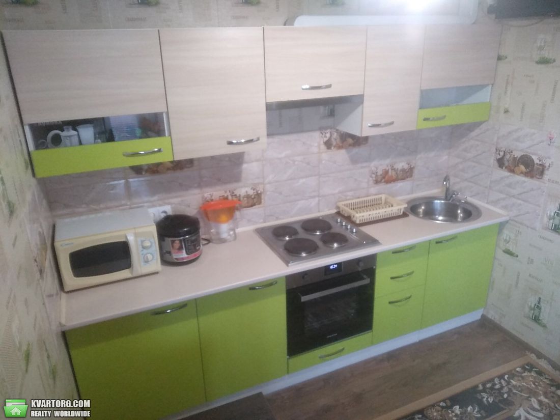 Rent out 1-room apartment. Киев,  Сивашская — photo 1