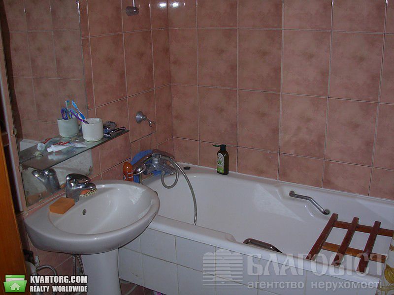 Sell 3-room apartment. Киев,  Фрунзе — photo 3