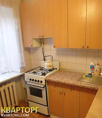 Rent out 1-room apartment. Киев, Харьковское шоссе — photo 5