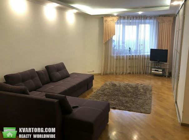 Rent out 3-room apartment. Киев,  Миропольская — photo 10