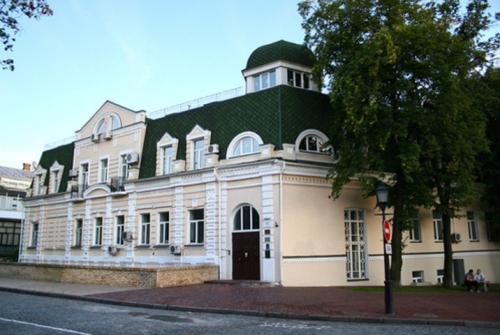 Rent out office. Киев, Трехсвятительская — photo 3