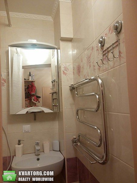 Sell 2-room apartment. Киев,  Братиславская — photo 9