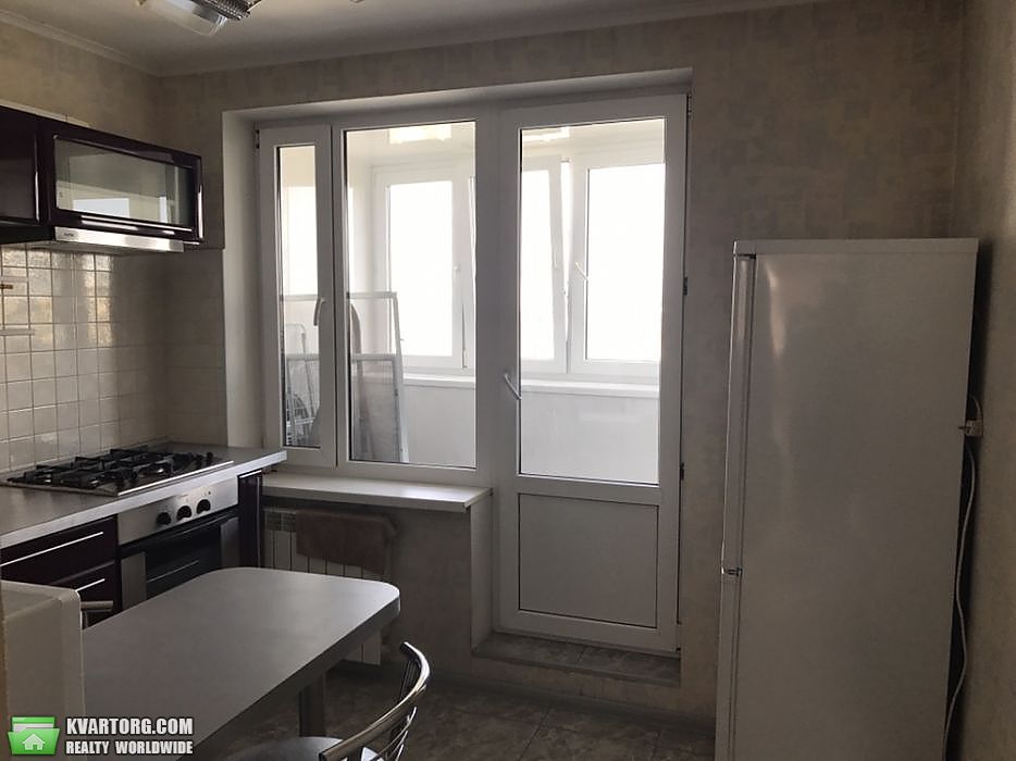 Rent out 1-room apartment. Киев,  Давыдова бул — photo 8