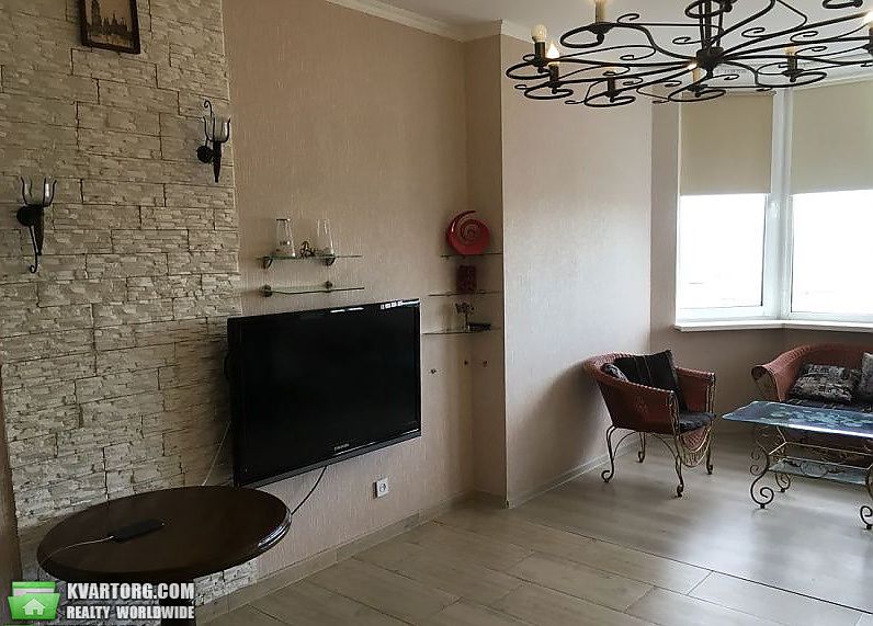Sell 3-room apartment. Киев,  Градинская — photo 1
