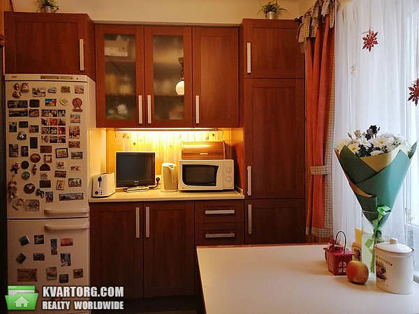 Sell 3-room apartment. Киев,  Дорогожицкая — photo 2
